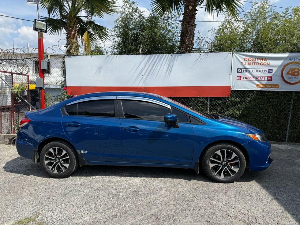 HONDA CIVIC - 2015                                        