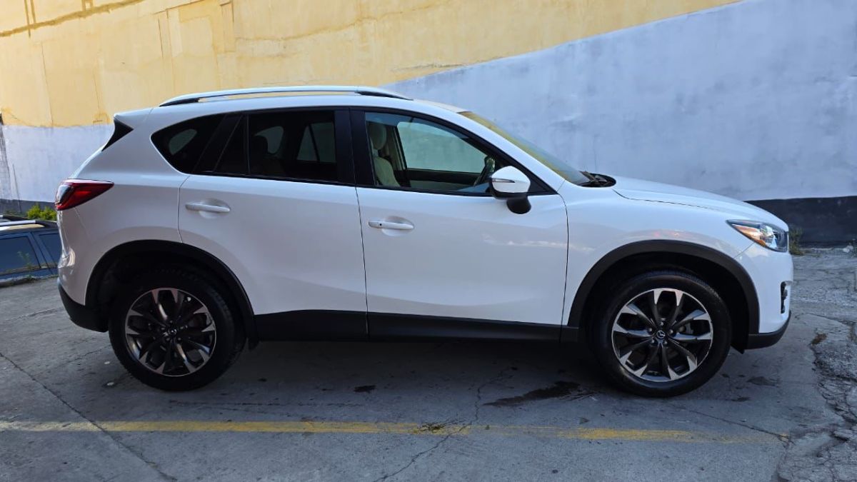 MAZDA CX-5 GRAND TOURING - 2016                                        