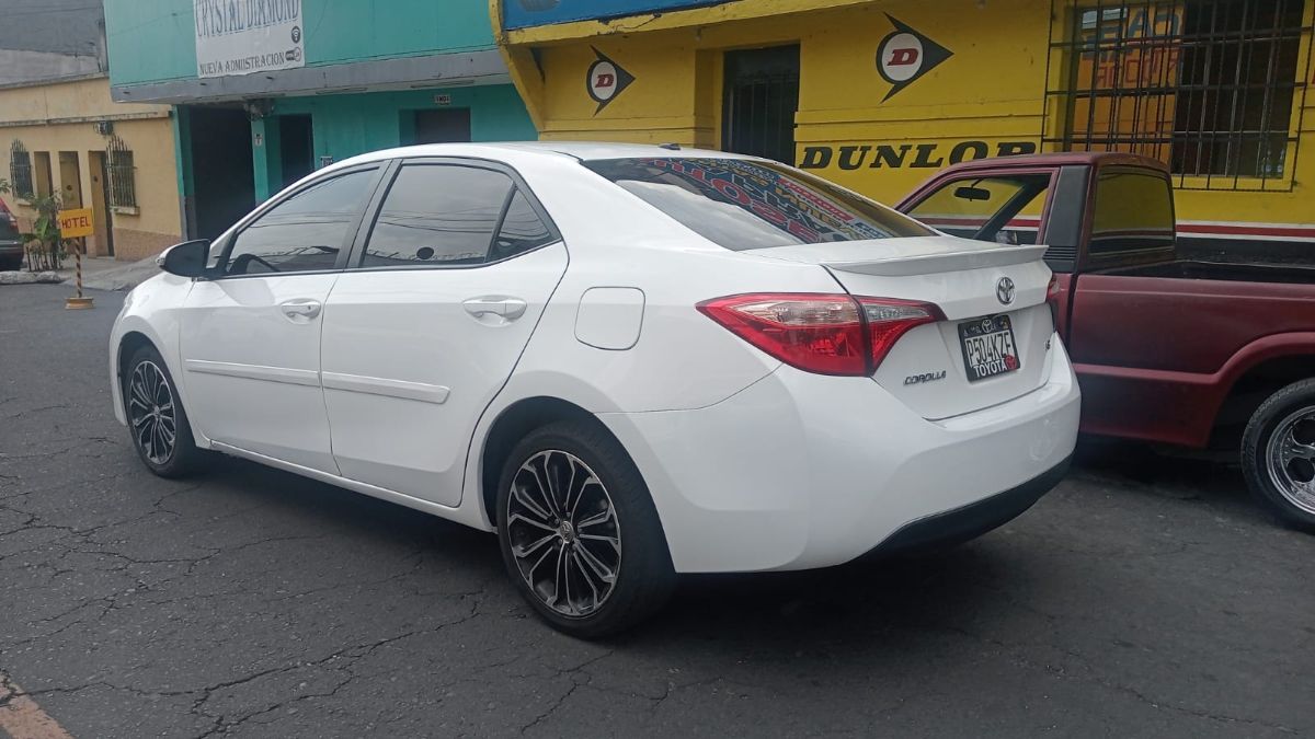 TOYOTA COROLLA S - 2016                                        