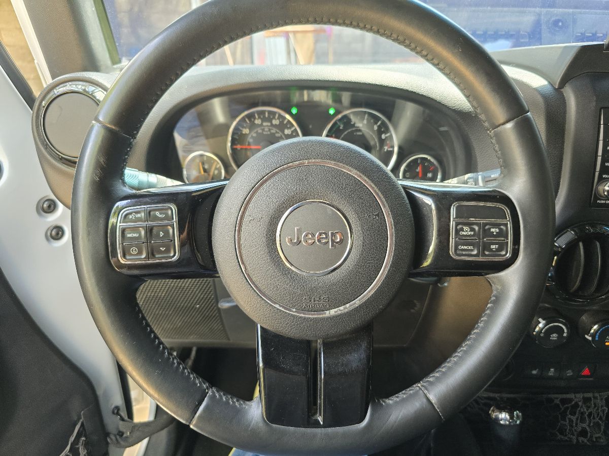 JEEP  WRANGLER - 2015                                        