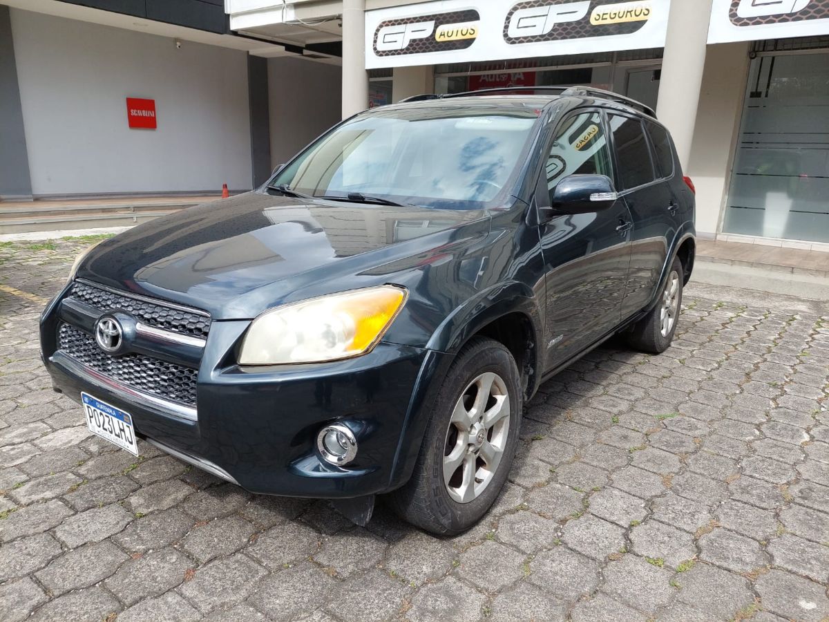 TOYOTA RAV-4 - 2009                                        