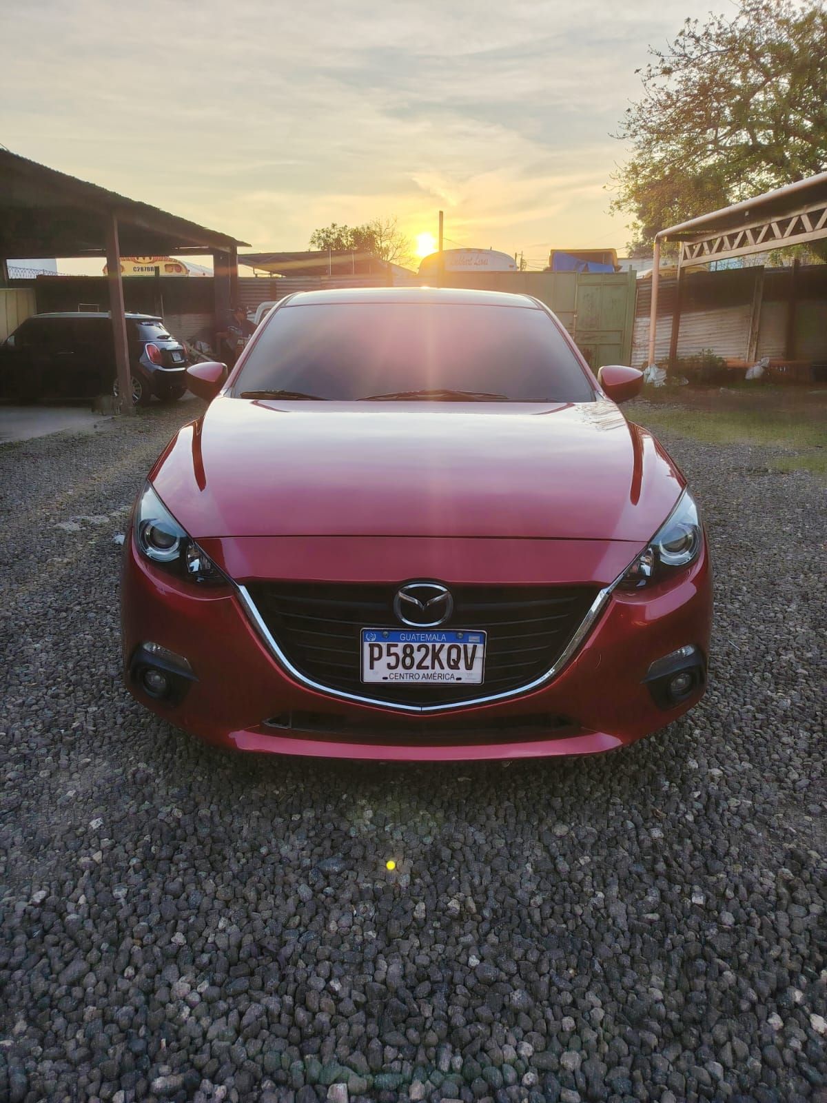 MAZDA 3 TOURING - 2015                                        