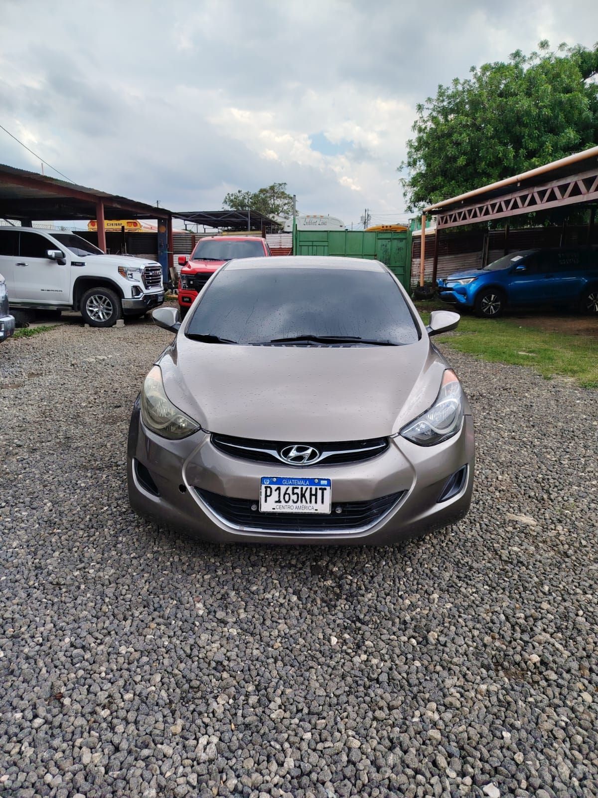 HYUNDAI ELANTRA - 2013                                        