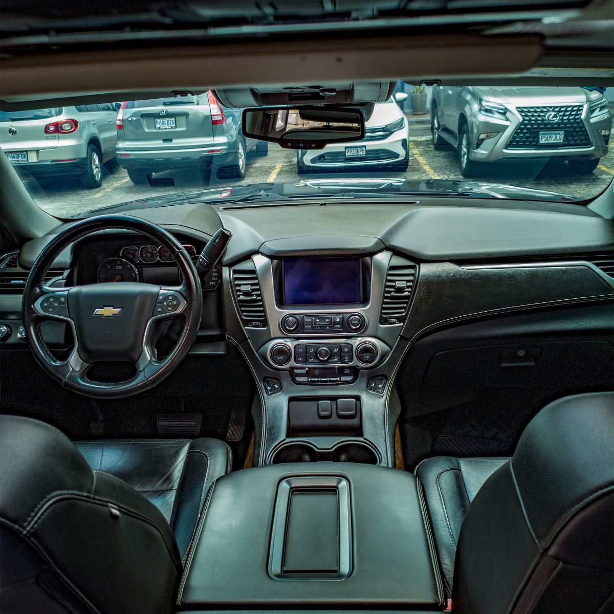 CHEVROLET SUBURBAN - 2016                                        