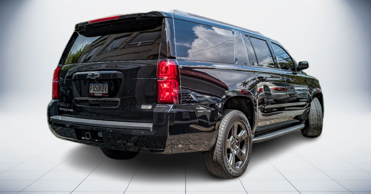 CHEVROLET SUBURBAN - 2016                                        
