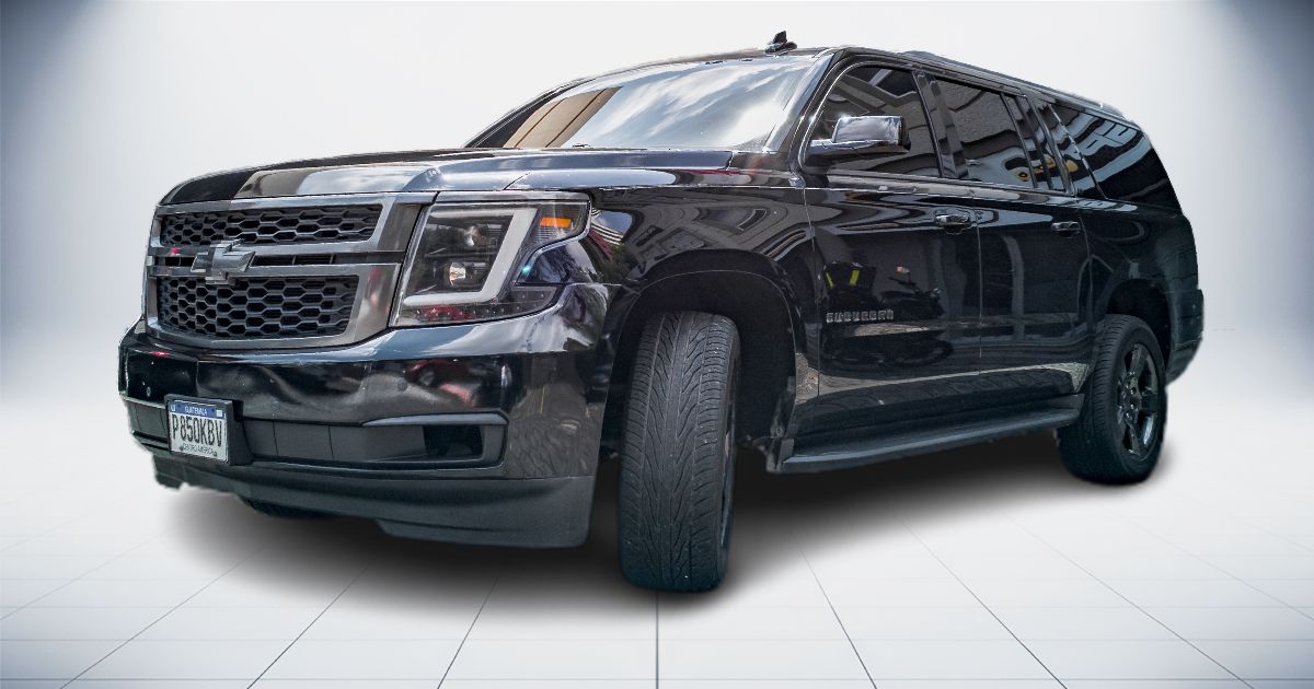 CHEVROLET SUBURBAN - 2016                                        