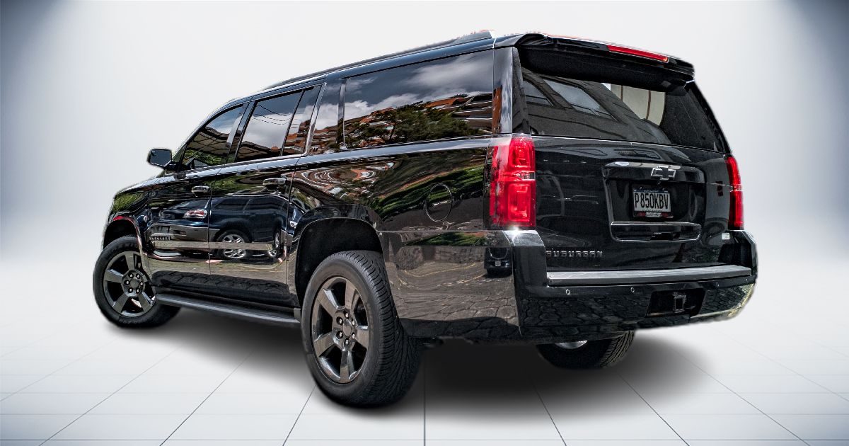 CHEVROLET SUBURBAN - 2016                                        