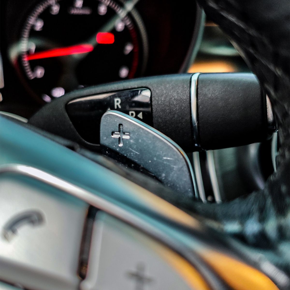 MERCEDES-BENZ C-300 - 2016                                        