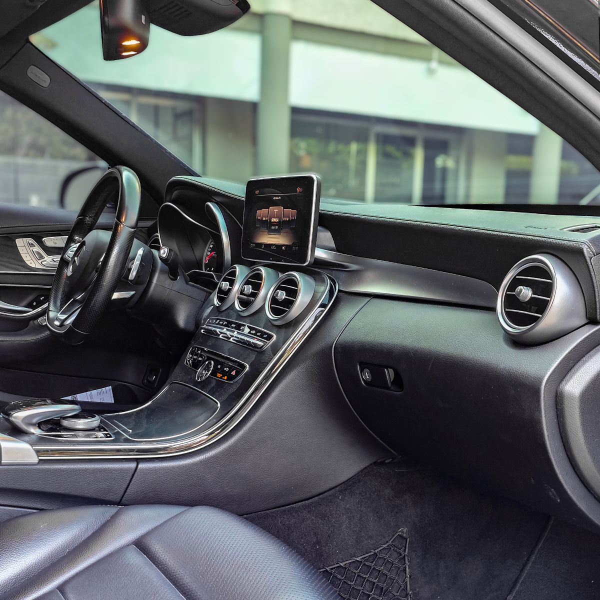 MERCEDES-BENZ C-300 - 2016                                        