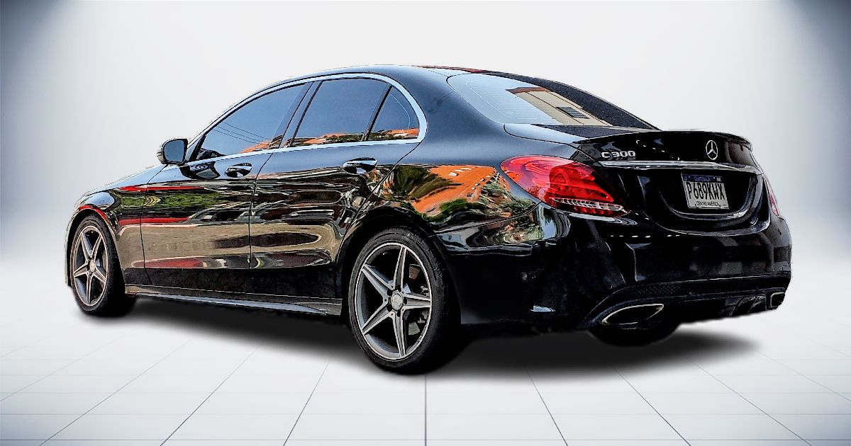 MERCEDES-BENZ C-300 - 2016                                        