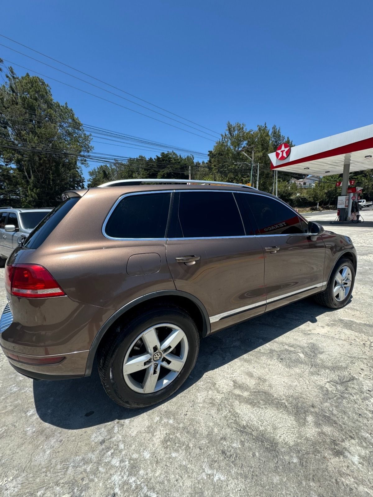 VOLKSWAGEN TOUAREG - 2012                                        