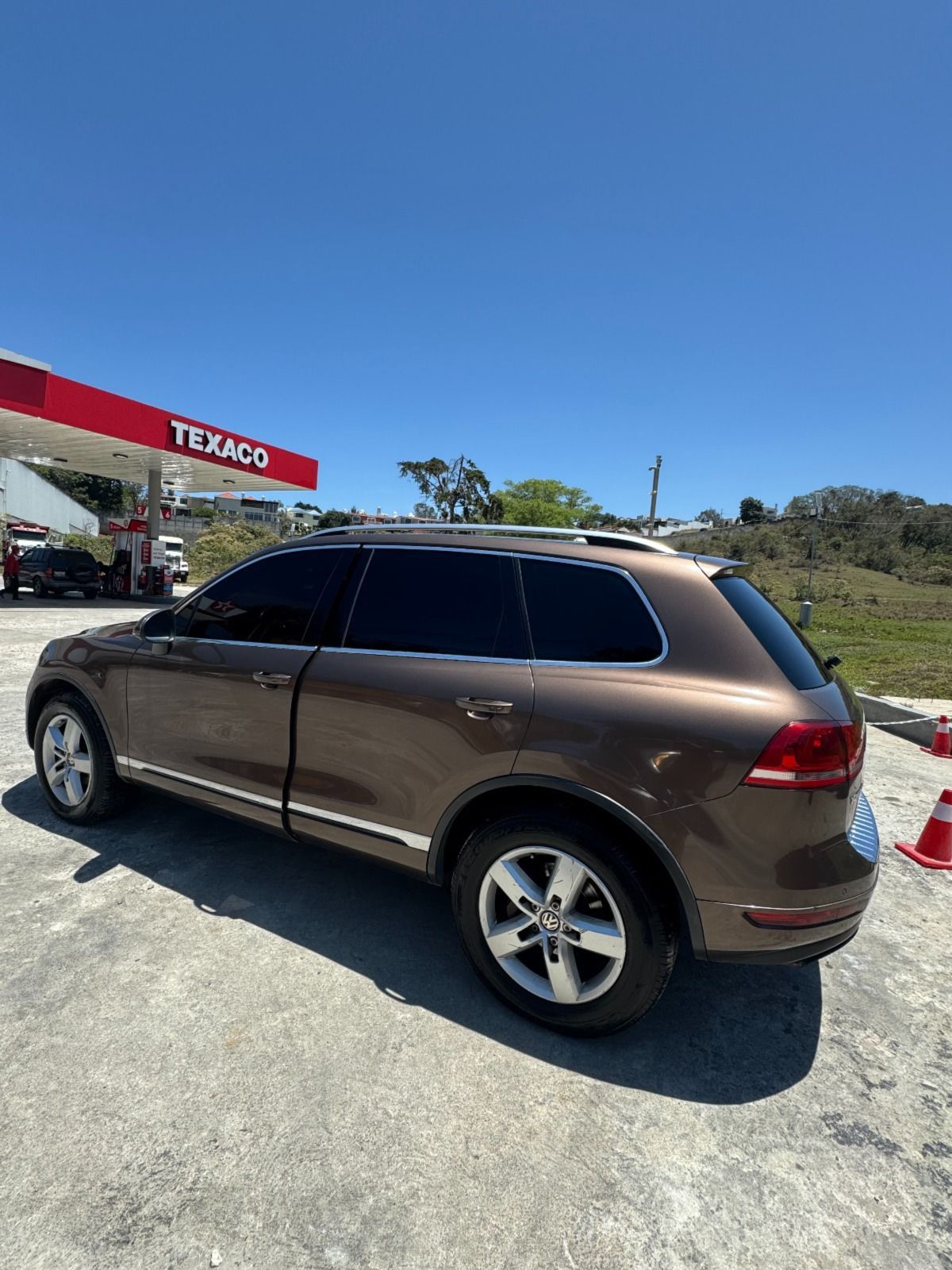 VOLKSWAGEN TOUAREG - 2012                                        