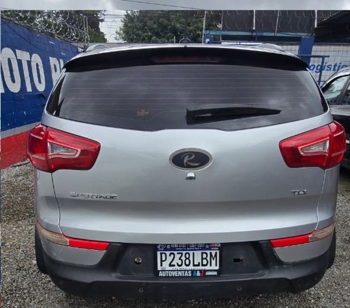 KIA SPORTAGE - 2011                                        