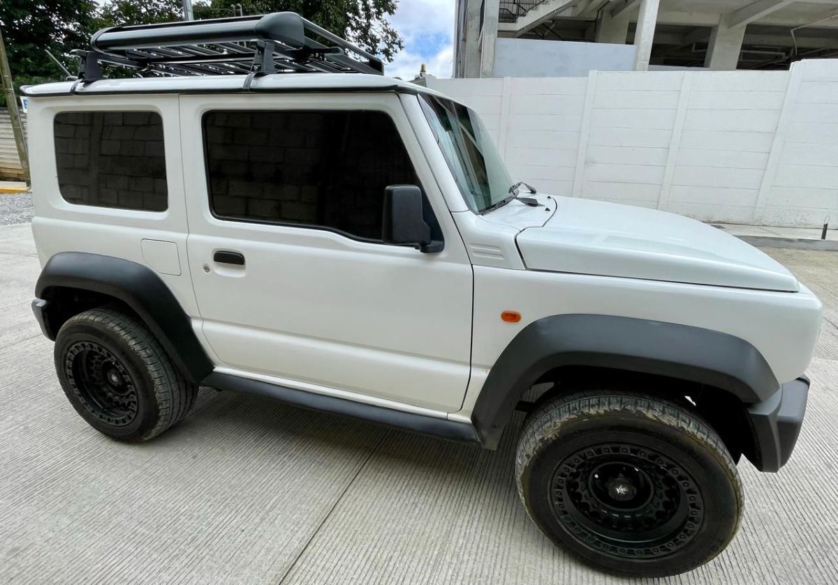 SUZUKI JIMNY - 2021                                        