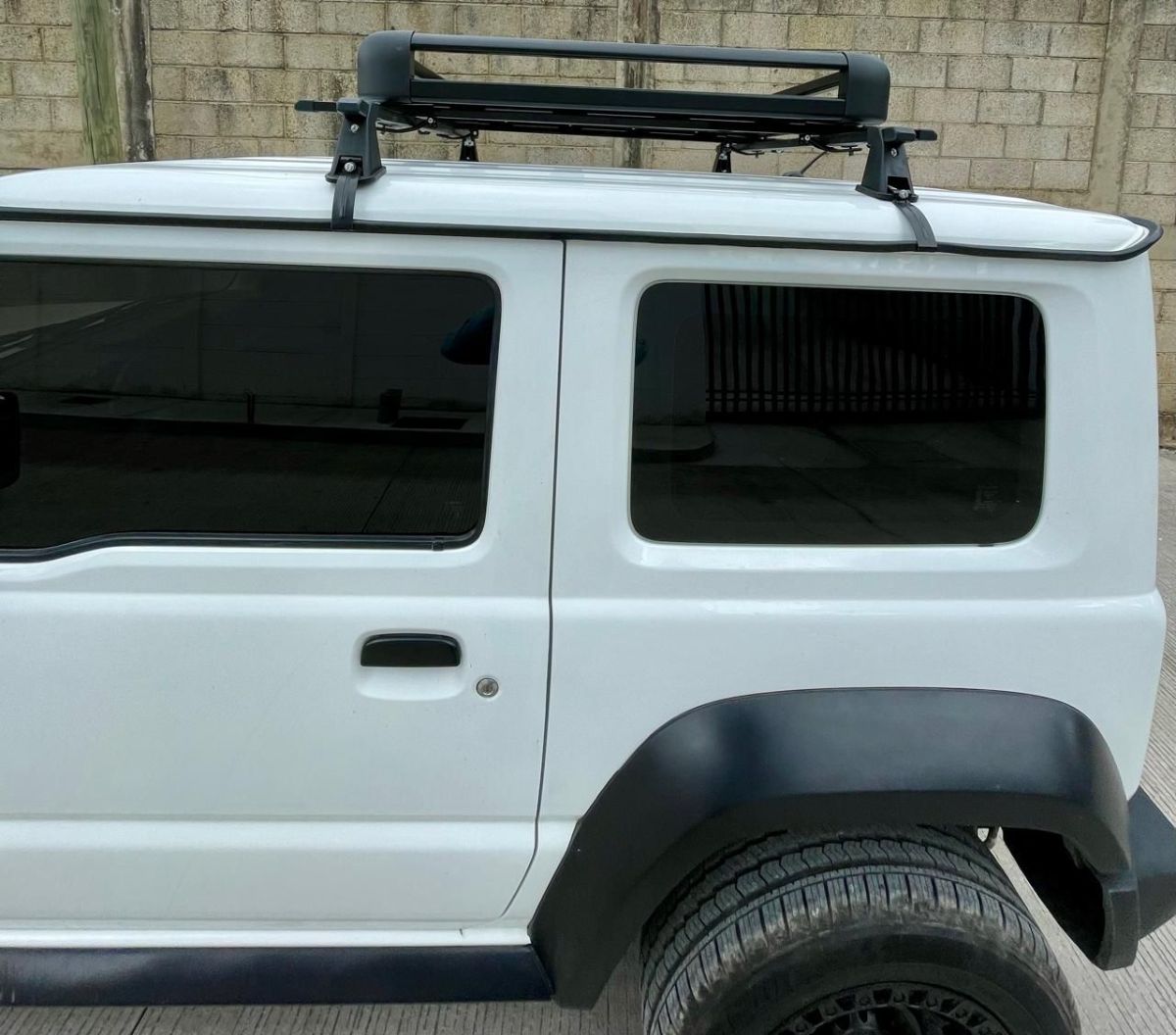 SUZUKI JIMNY - 2021                                        