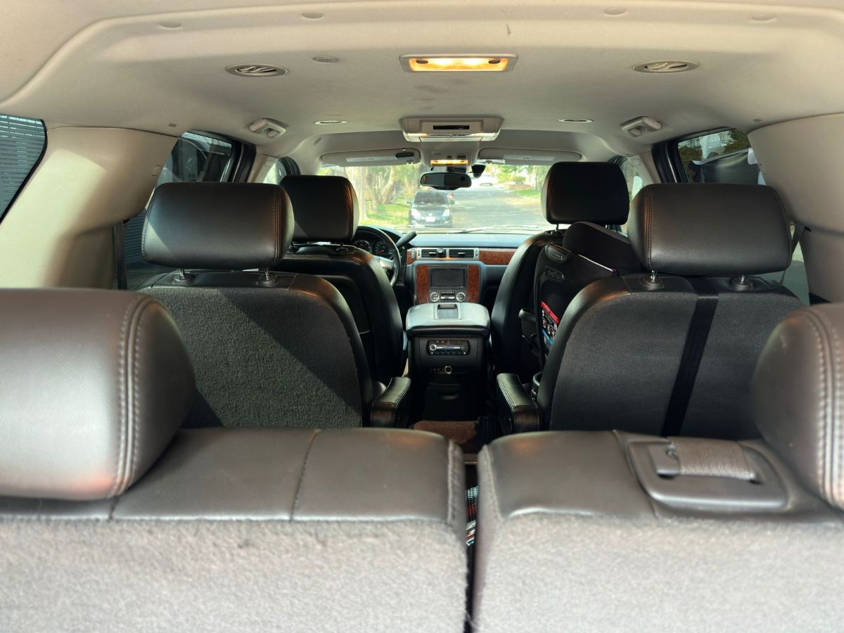 CHEVROLET SUBURBAN LT - 2007                                        