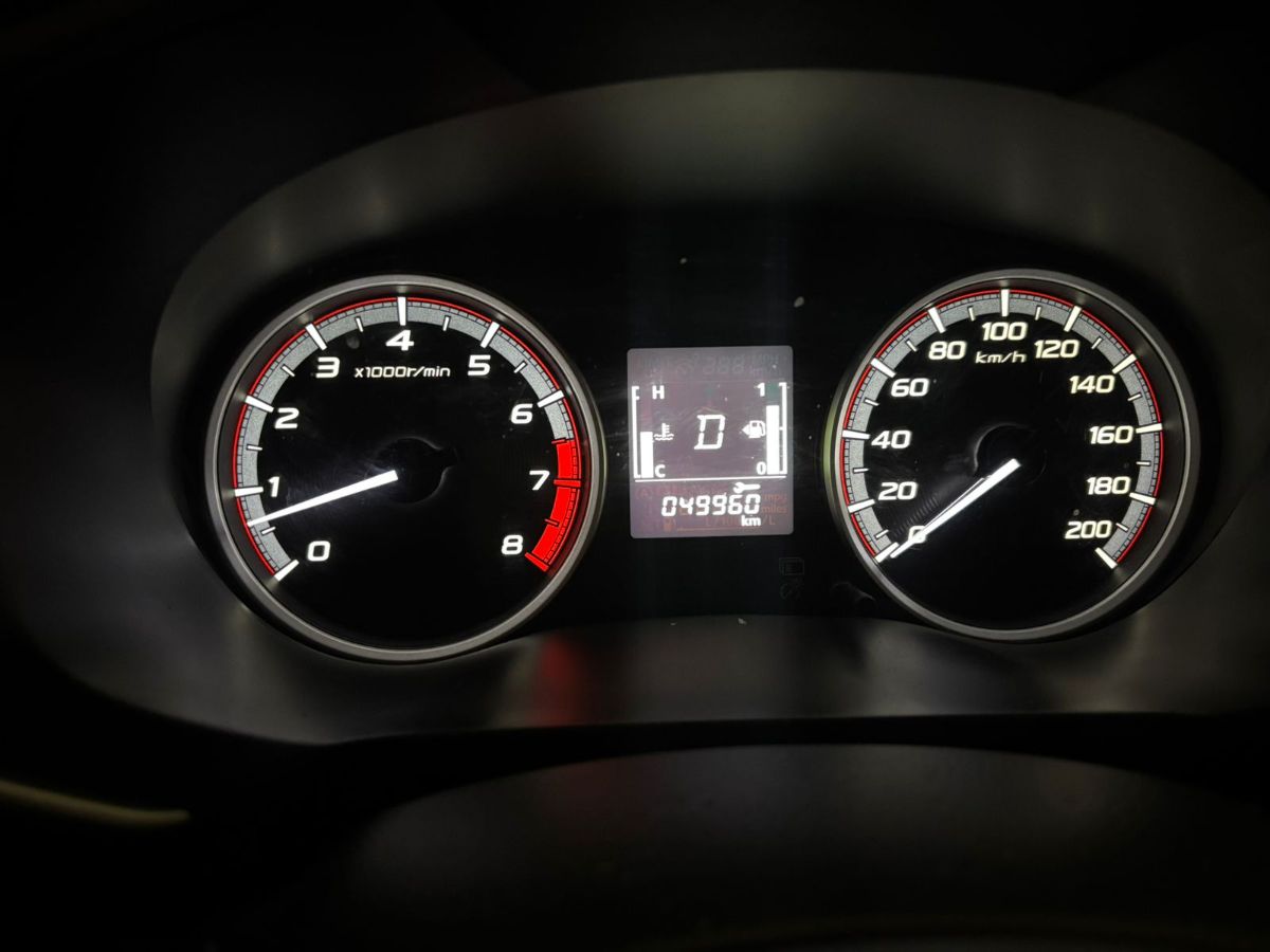 MITSUBISHI OUTLANDER SE - 2020                                        