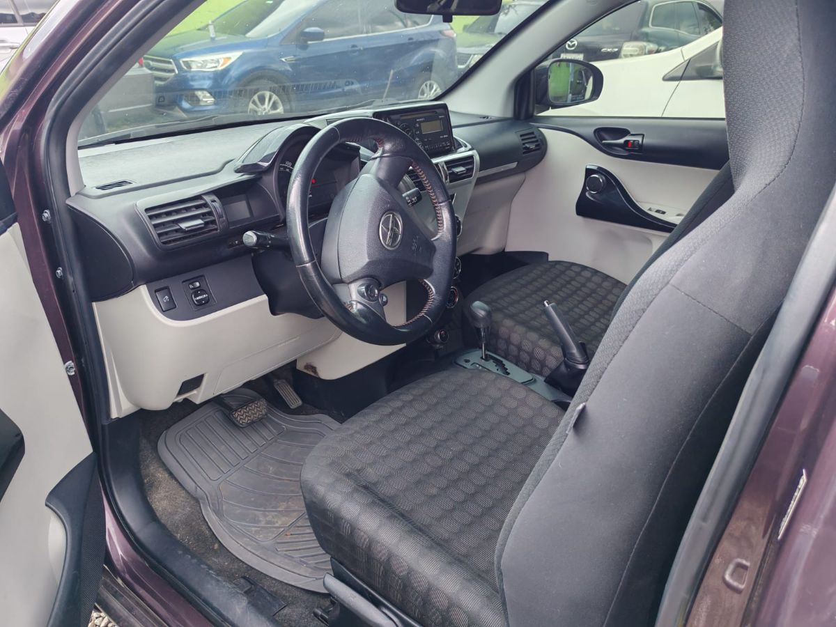 TOYOTA  SCION IQ - 2012                                        