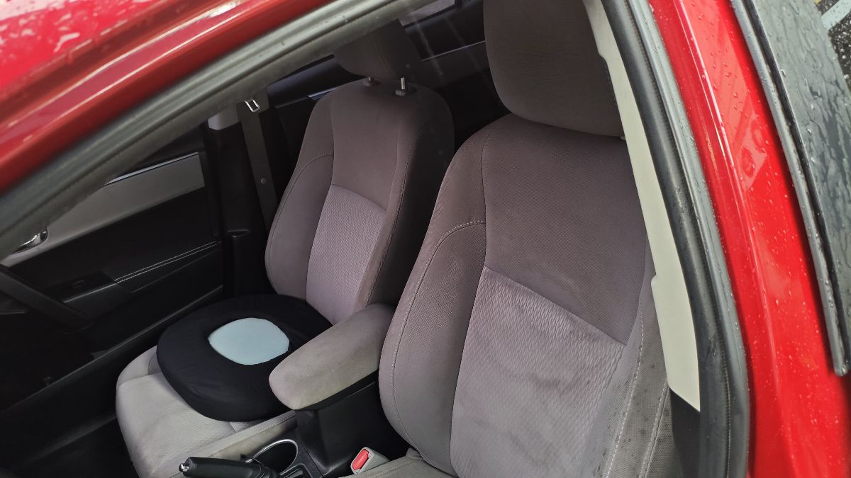 TOYOTA COROLLA - 2014                                        