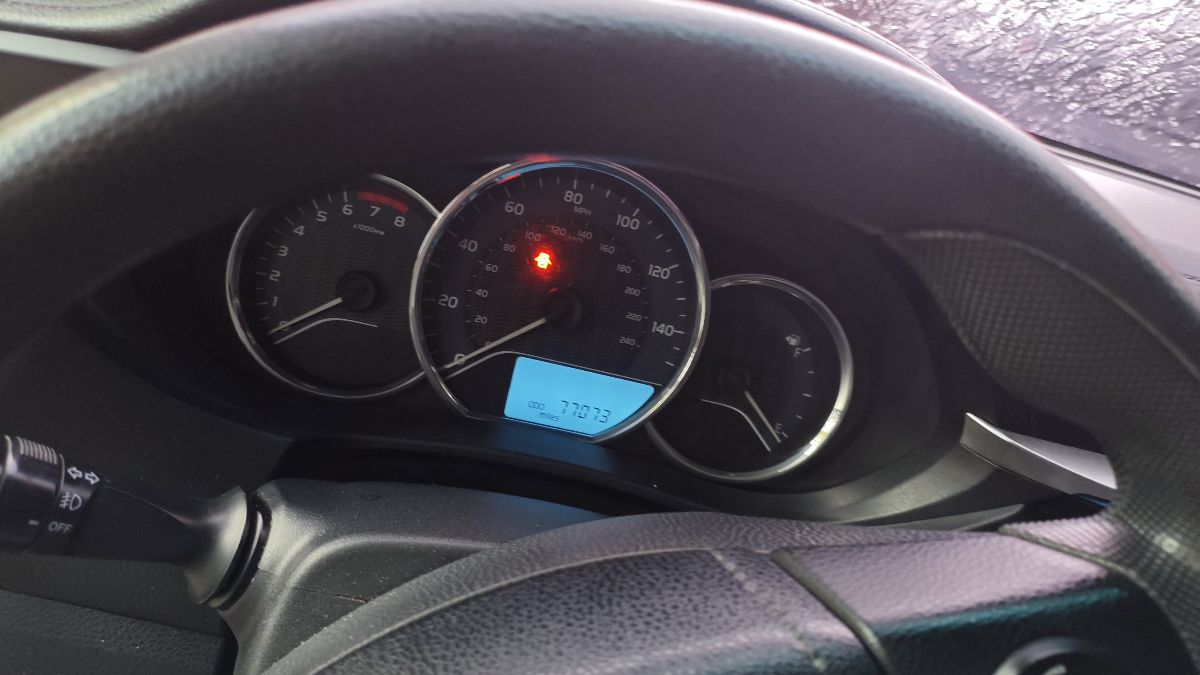 TOYOTA COROLLA - 2014                                        