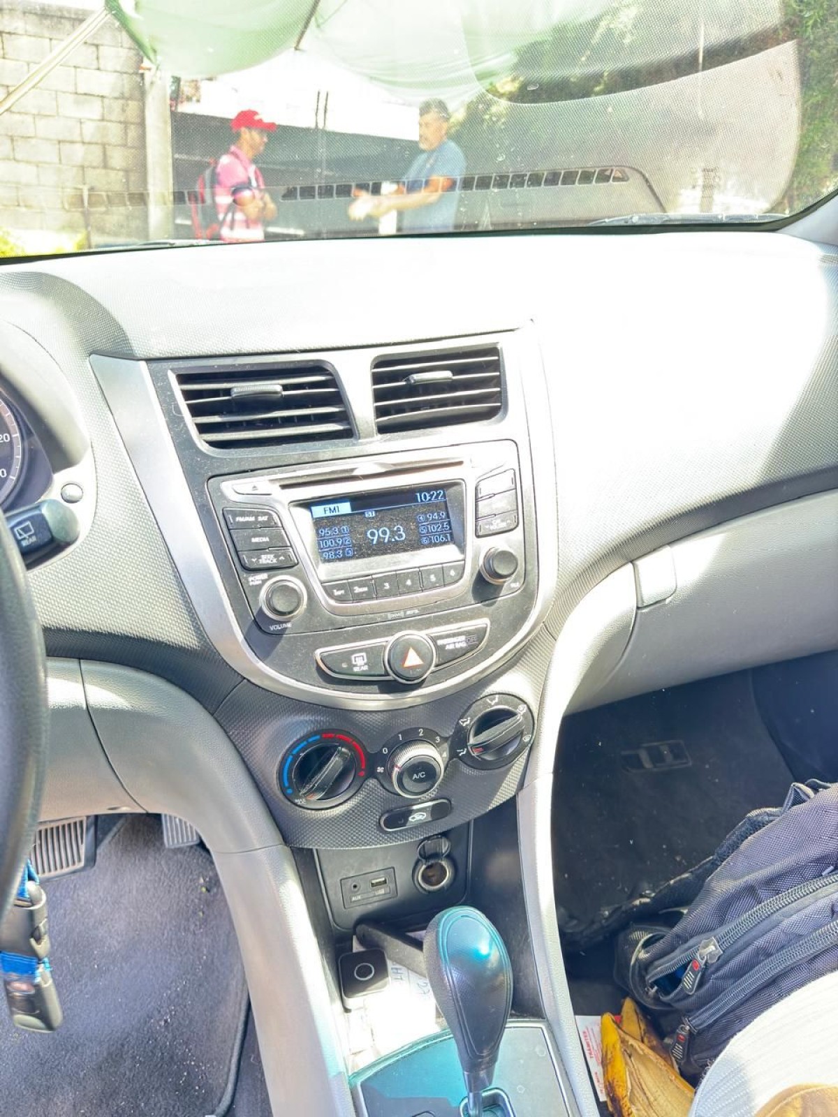 HYUNDAI ACCENT - 2016                                        