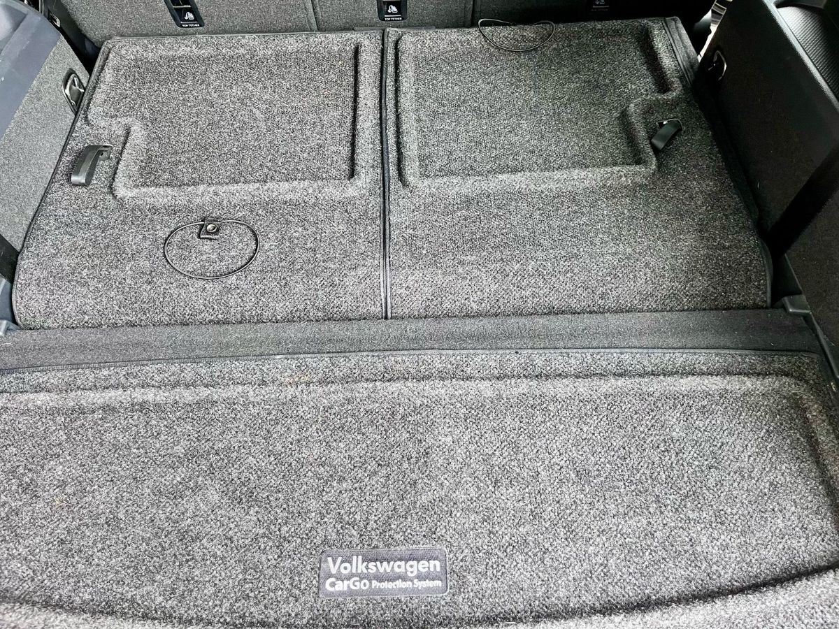 VOLKSWAGEN TIGUAN - 2020                                        