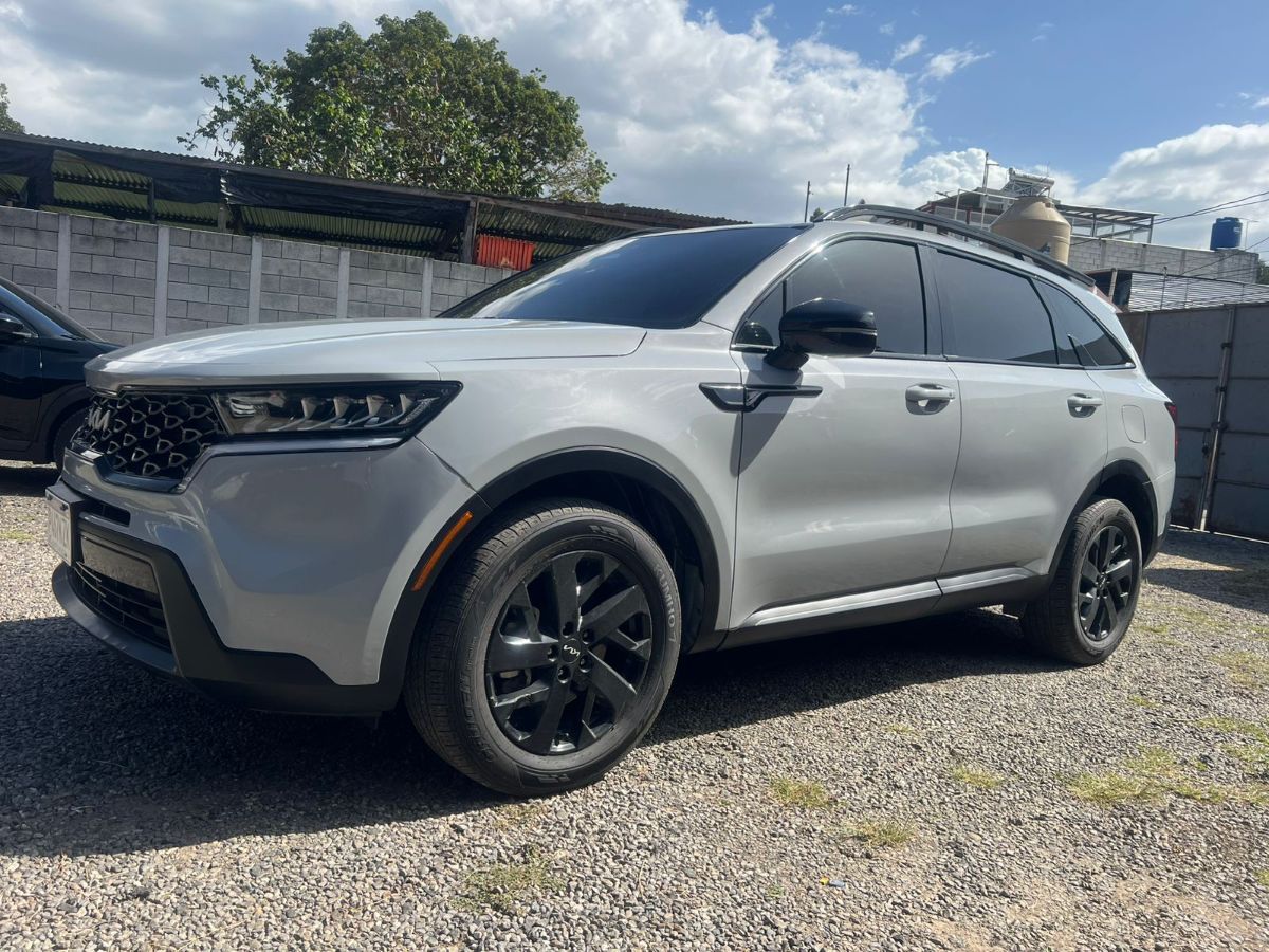 KIA SORENTO - 2023                                        