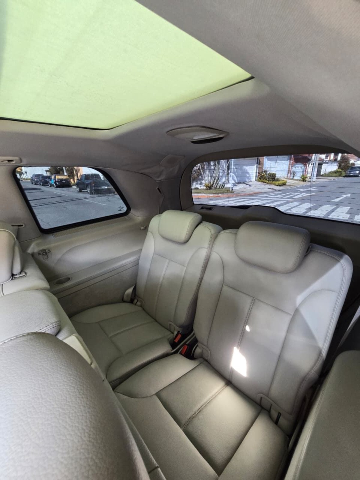 MERCEDES-BENZ GL350 D - 2011                                        