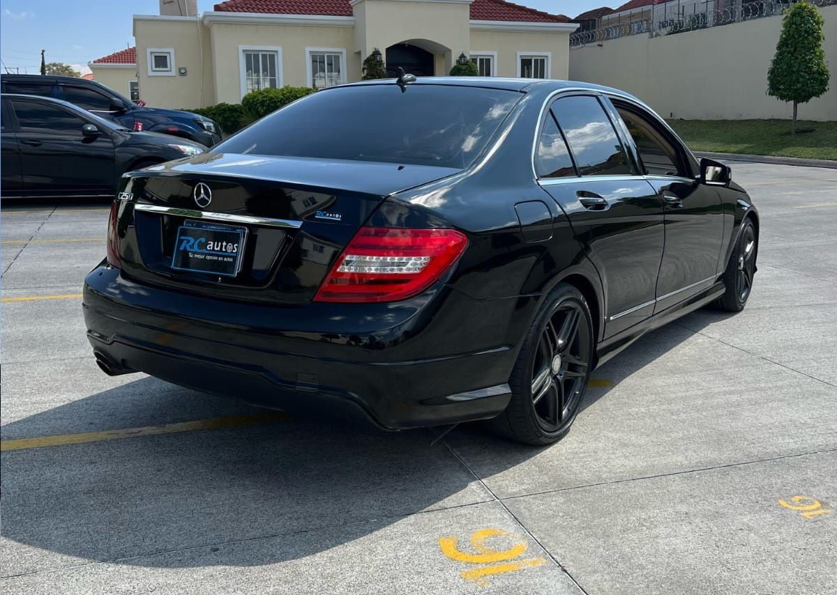 MERCEDES-BENZ CLA 250 - 2013                                        