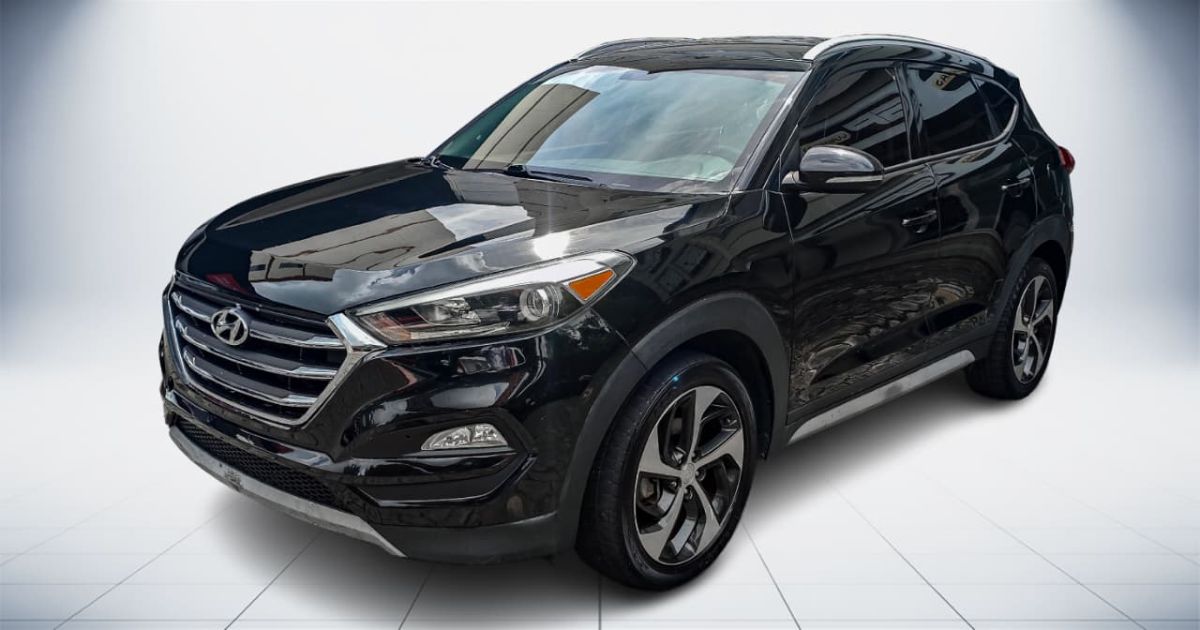 HYUNDAI TUCSON - 2017                                        