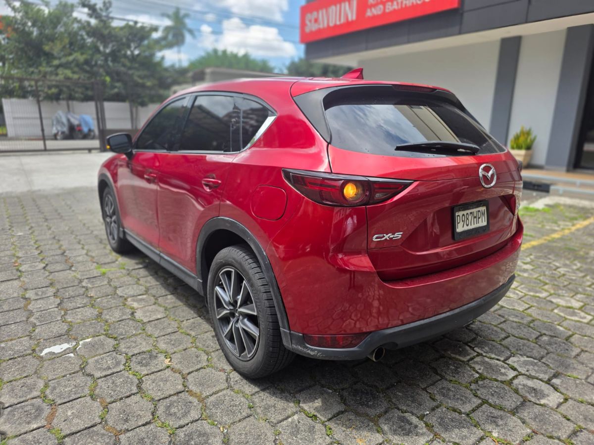 MAZDA CX-5 GRAND TOURING - 2018                                        