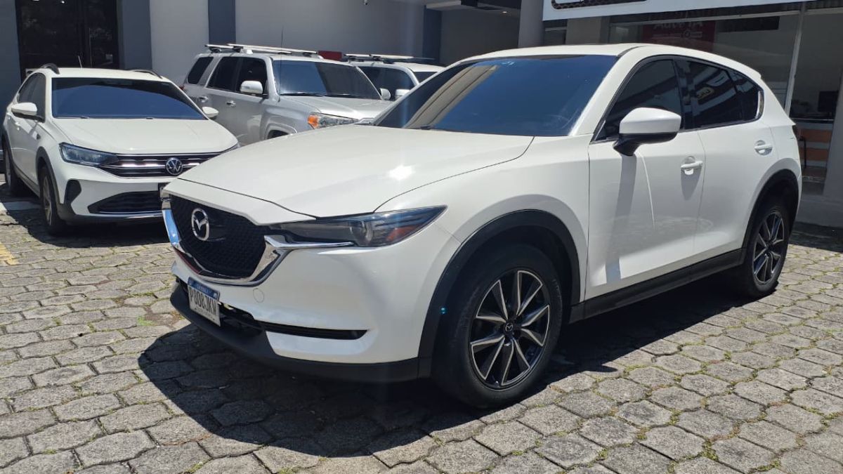 MAZDA CX-5 GRAND TOURING - 2017                                        