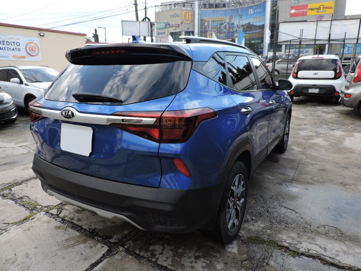 KIA SELTOS - 2021                                        
