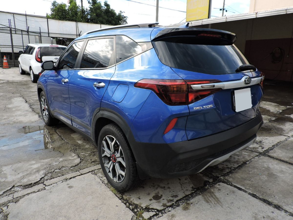 KIA SELTOS - 2021                                        