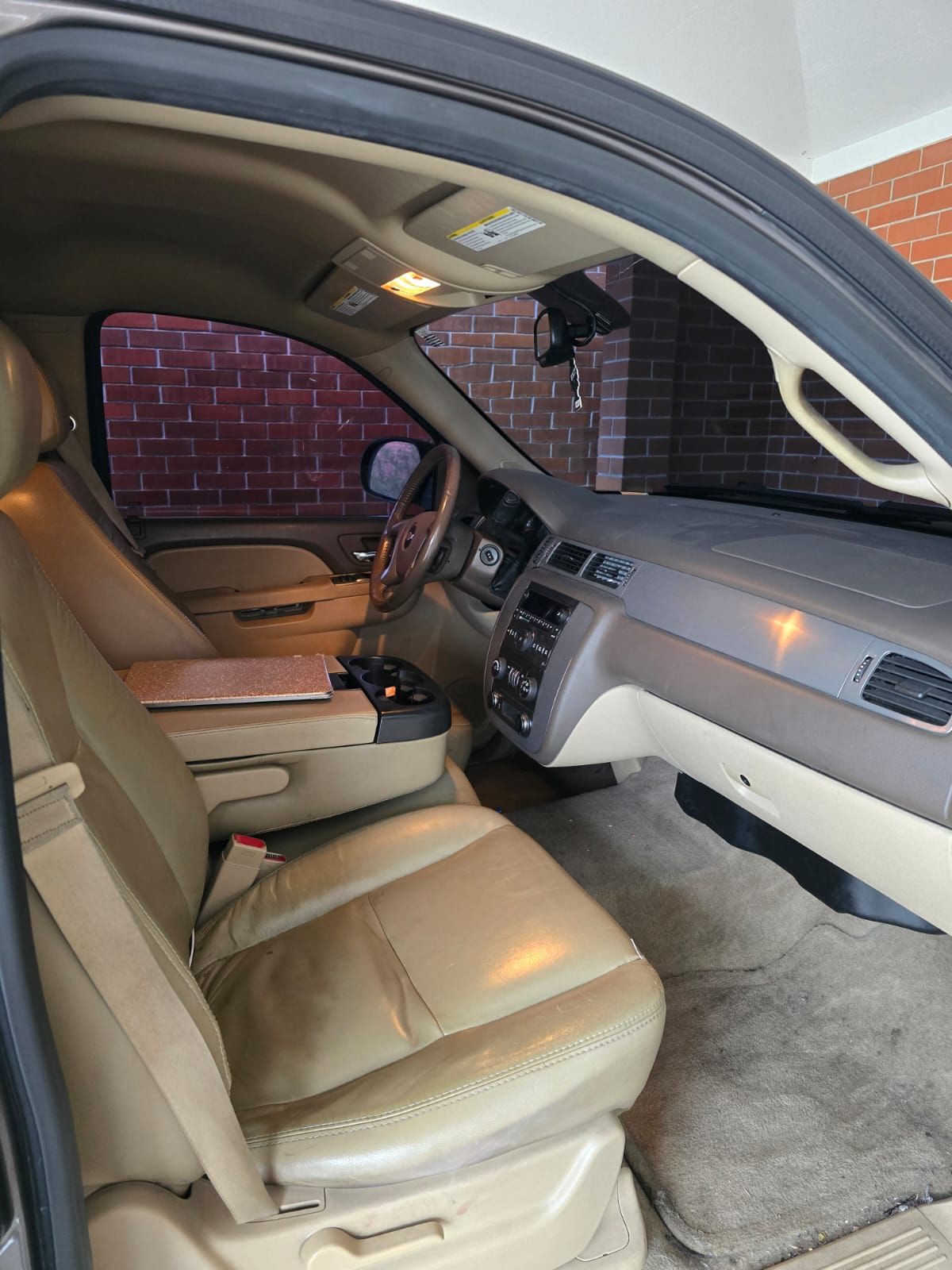 CHEVROLET TAHOE  - 2013                                        