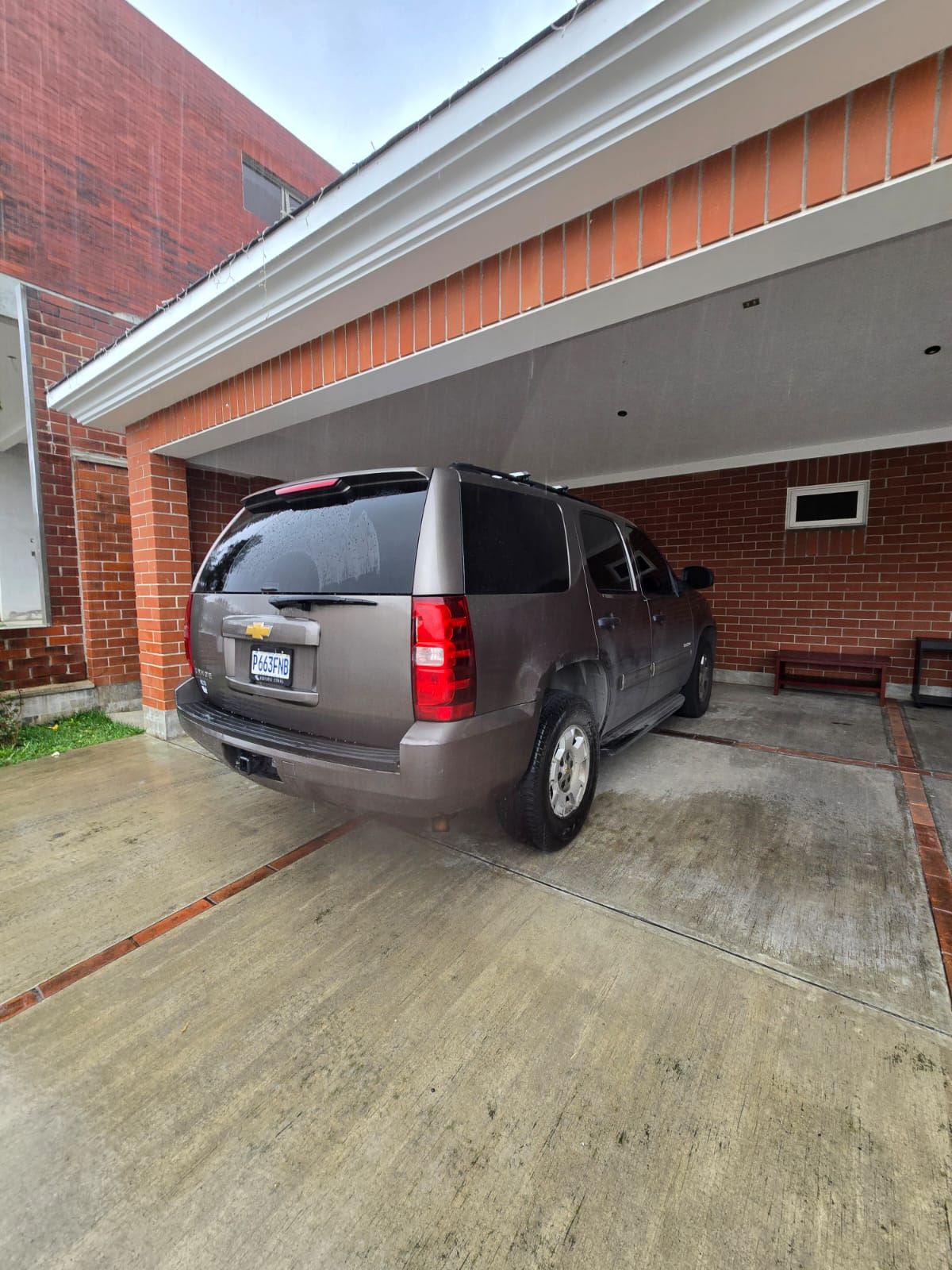 CHEVROLET TAHOE  - 2013                                        