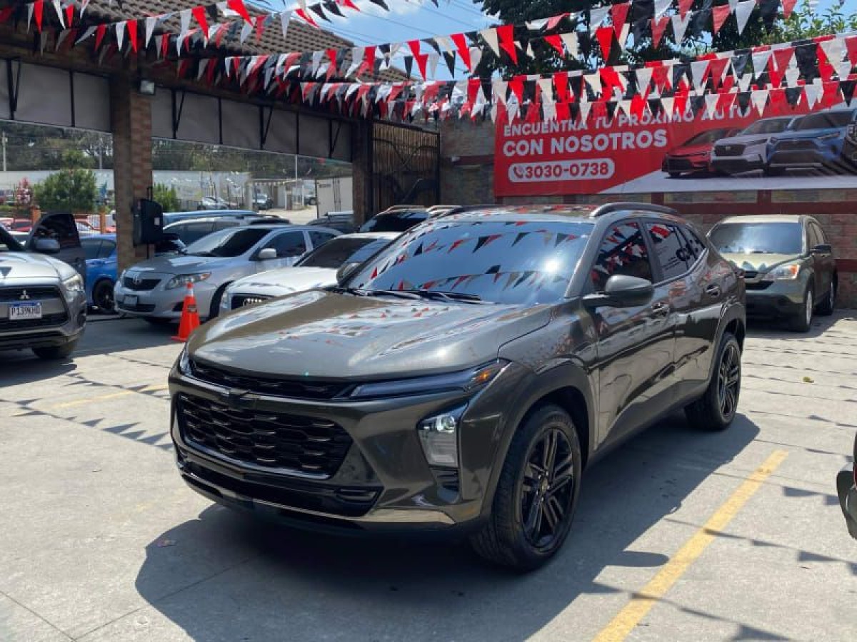 CHEVROLET TRAX  - 2024                                        