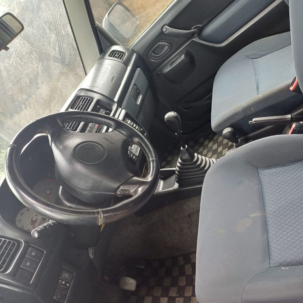 SUZUKI JIMNY - 2005                                        