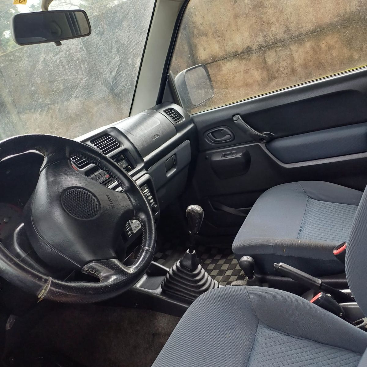 SUZUKI JIMNY - 2005                                        