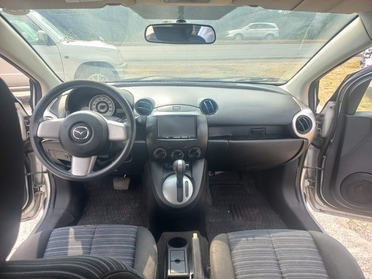 MAZDA DEMIO  - 2011                                        