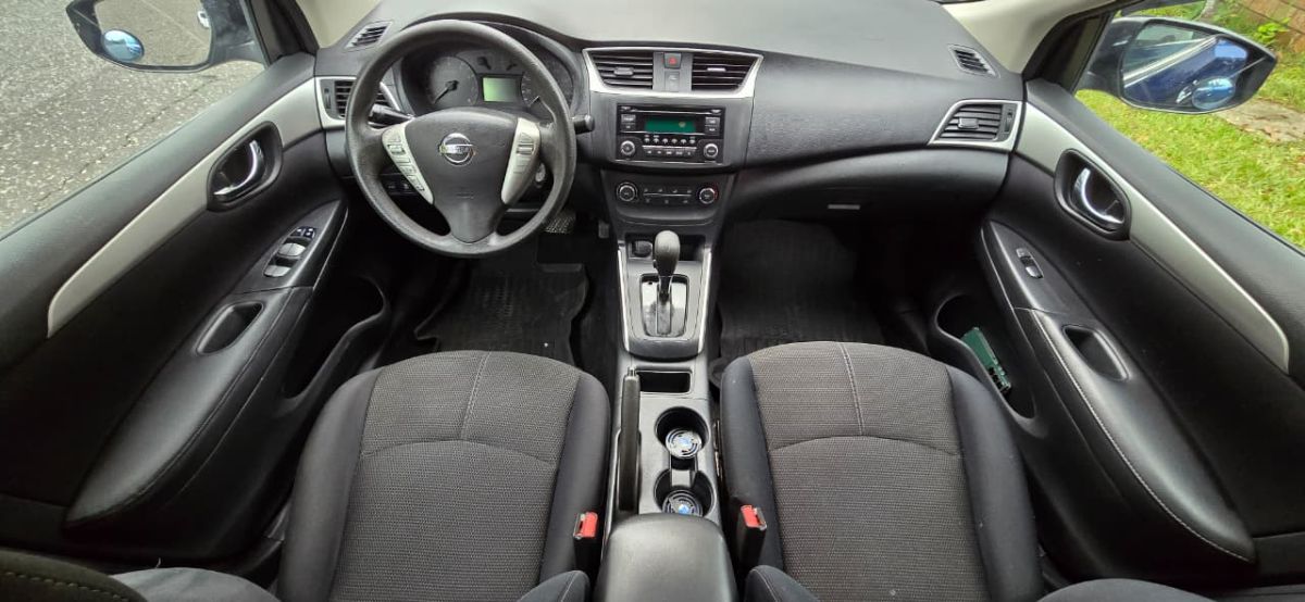 NISSAN SENTRA - 2017                                        