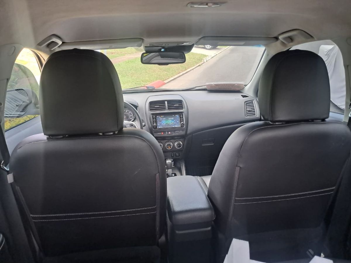 MITSUBISHI OUTLANDER SPORT - 2021                                        