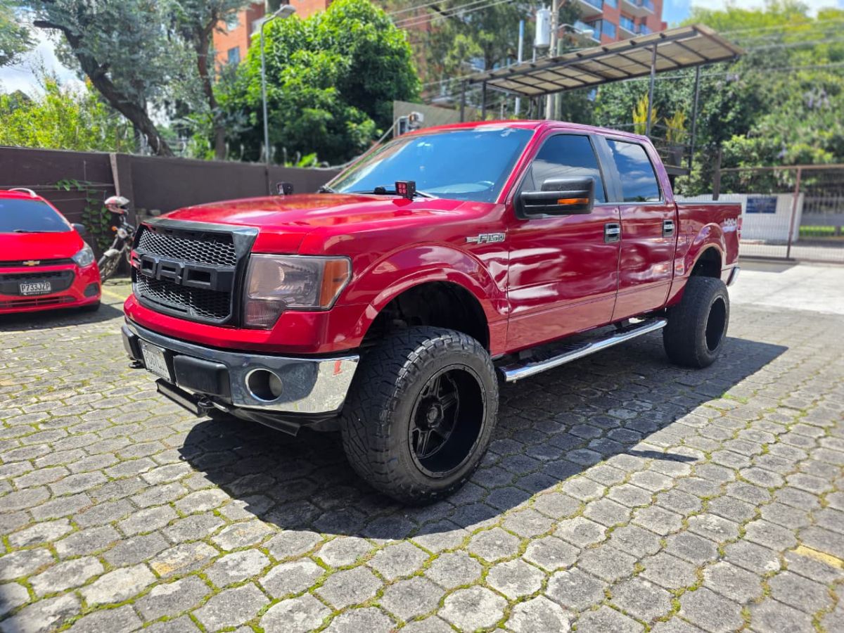 FORD F-150 XLT - 2013                                        