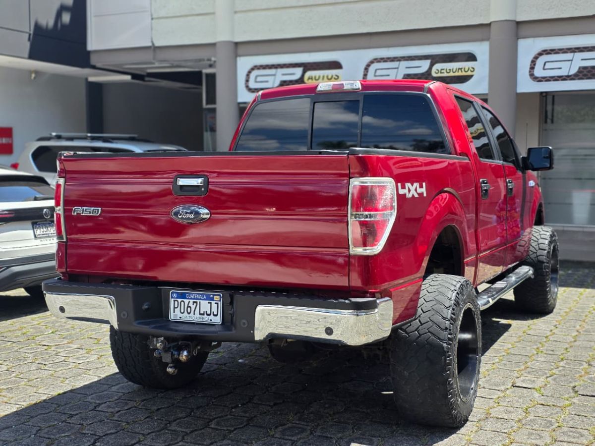 FORD F-150 XLT - 2013                                        