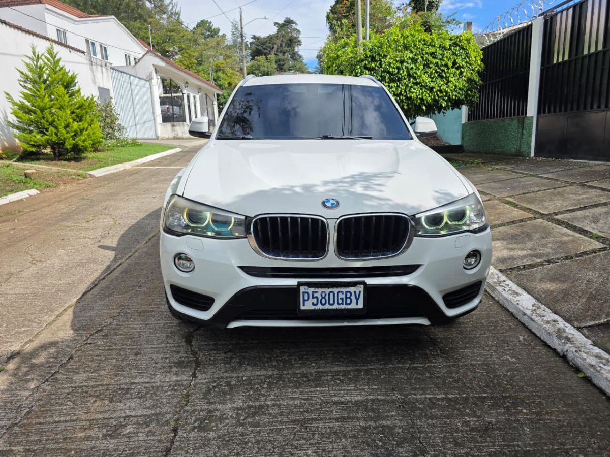 BMW X3 - 2016                                        