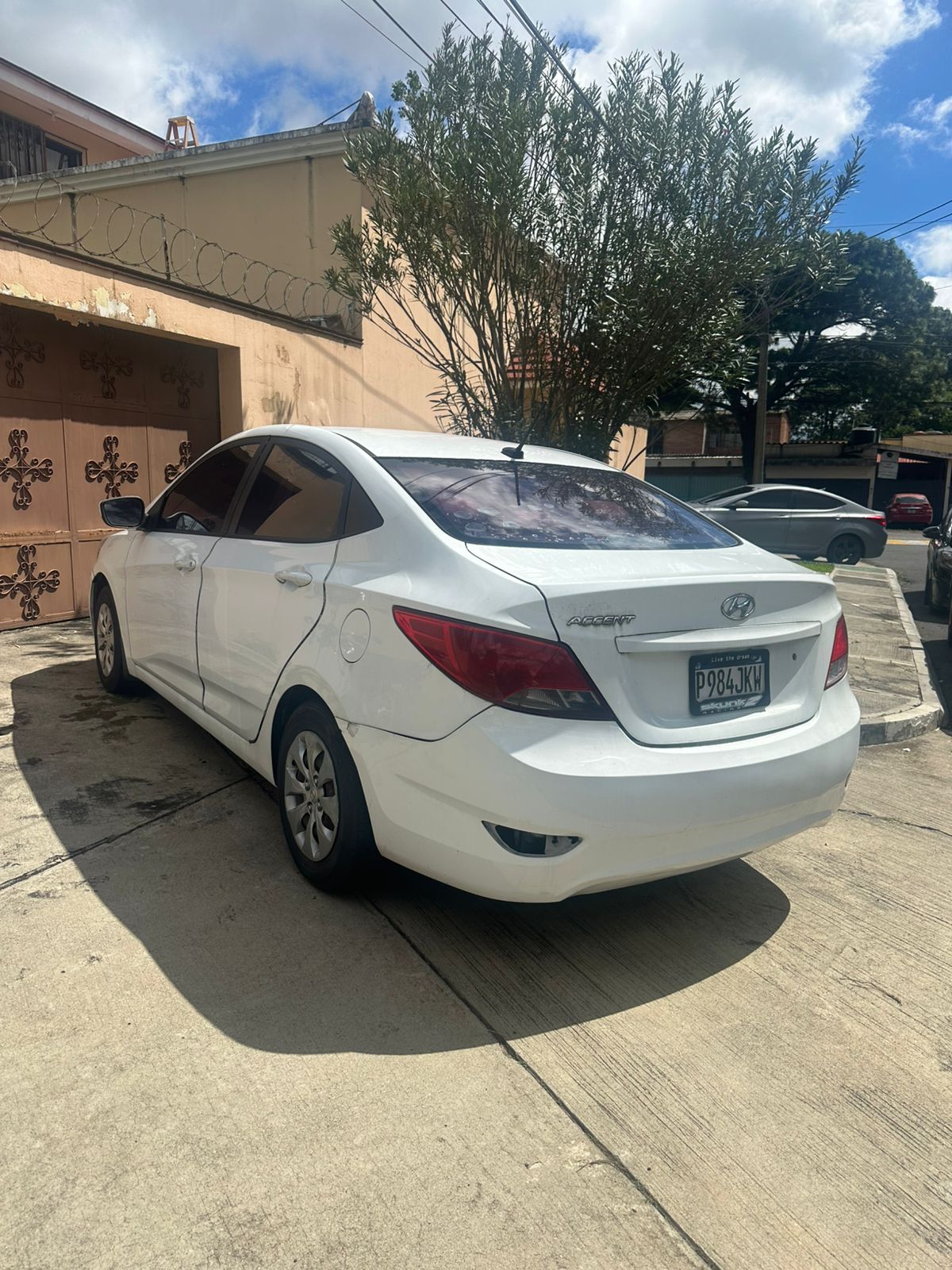 HYUNDAI ACCENT - 2017                                        