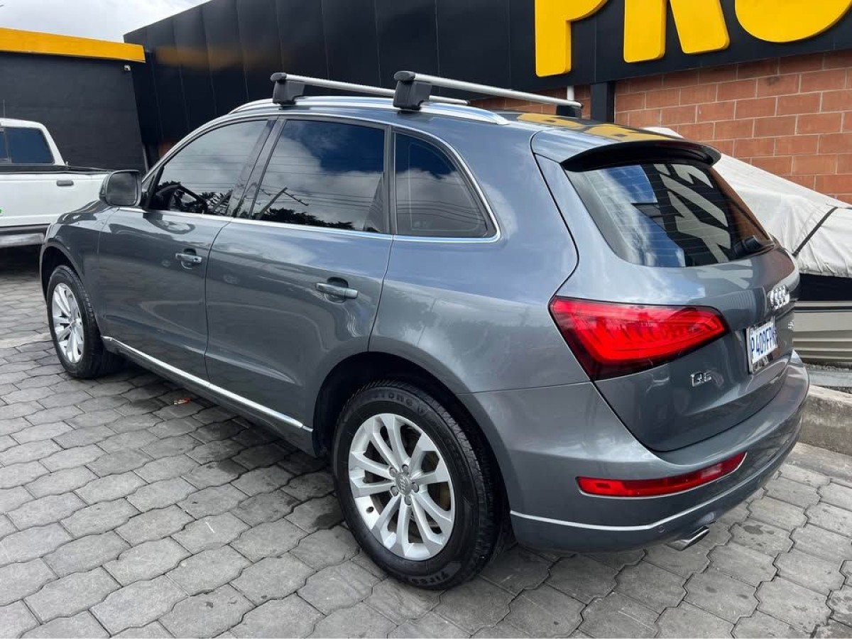 AUDI Q5 - 2014                                        