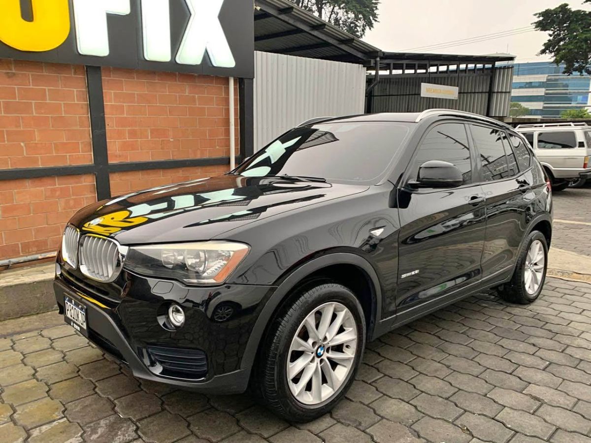 BMW X3 - 2017                                        
