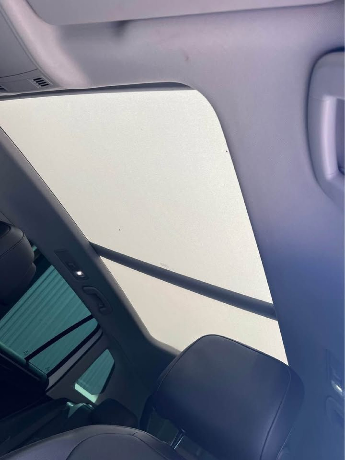 VOLKSWAGEN TIGUAN - 2018                                        