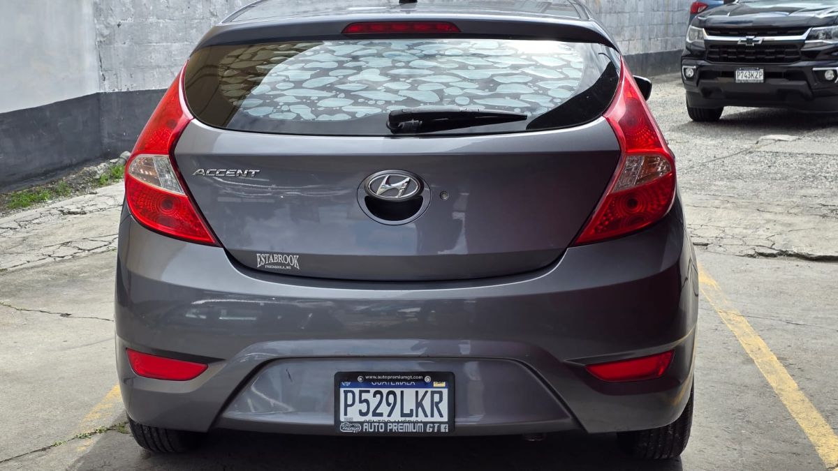 HYUNDAI ACCENT - 2017                                        